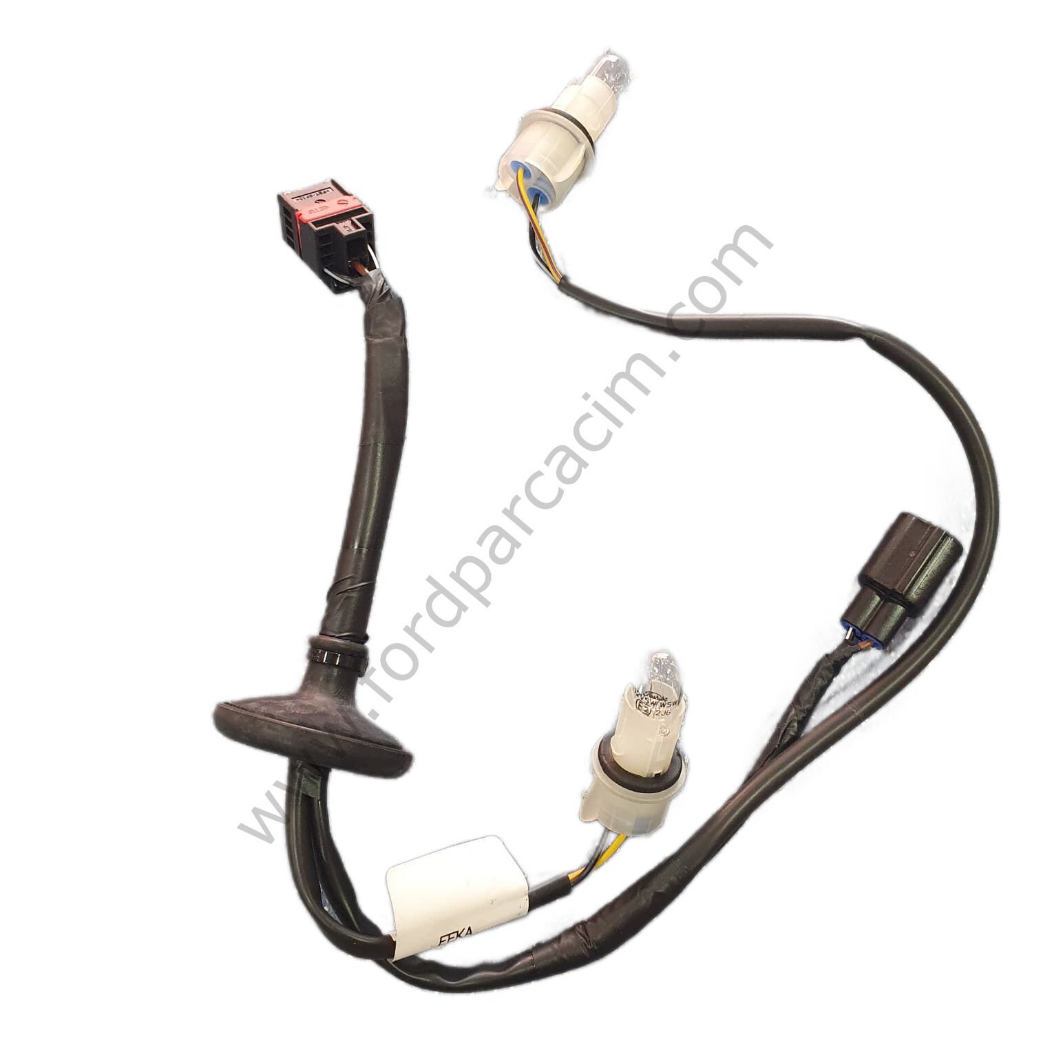 Custom Arka Plaka Lambası Duyu Ve Kablosu Tek Kapı 2013-2023 Arası Modeller İçin ORJİNAL