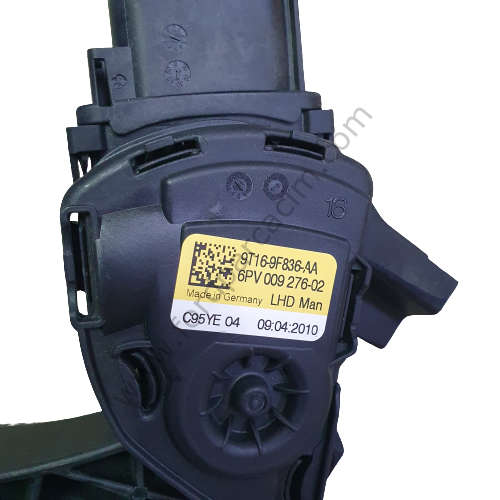 Connect Gaz Pedalı 2009-2013 Arası Modeller İçin ORJİNAL