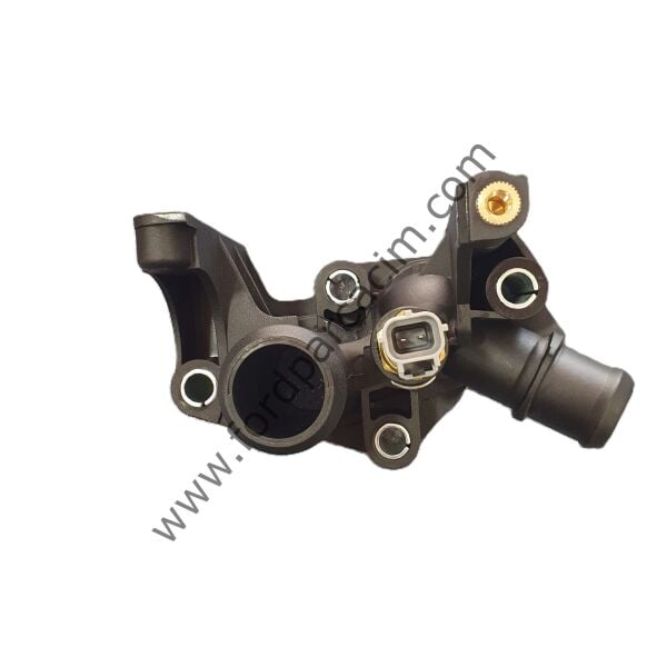 Fiesta Termostat Yuvası - Su Çıkış Konnektörü Müşürlü Olan 1.25/1.4/1.6 Benzinli 1996-2018 Arası Modeller İçin İTHAL