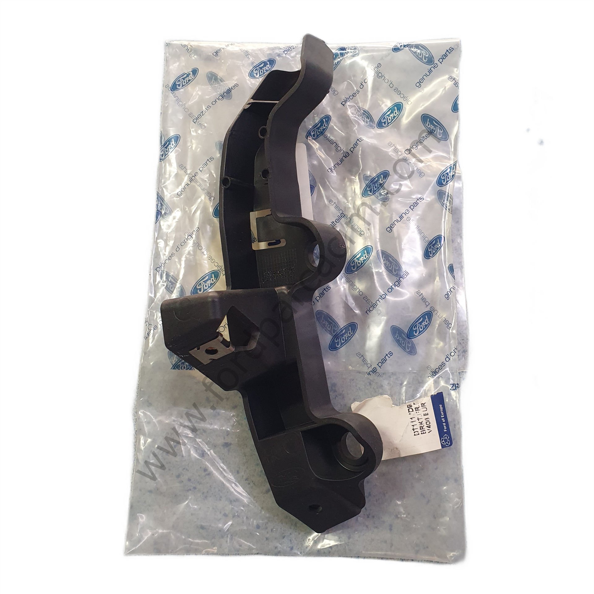 Connect Ön Tampon Braketi Sağ 2014-2021 Arası Modeller İçin ORJİNAL