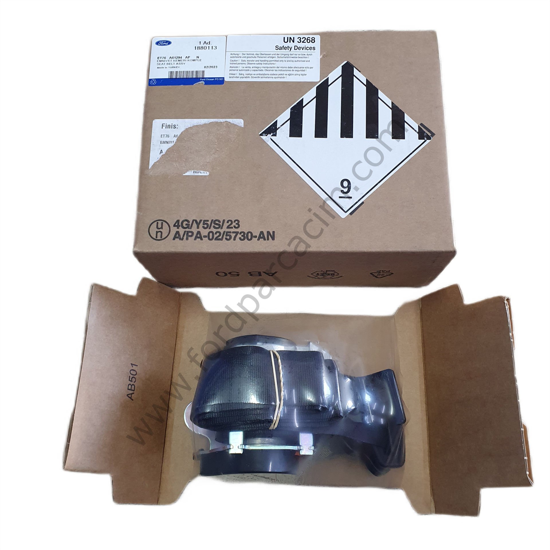 Courier Emniyet Kemeri Komple Sağ 2014-2023 Arası Modeller İçin ORJİNAL