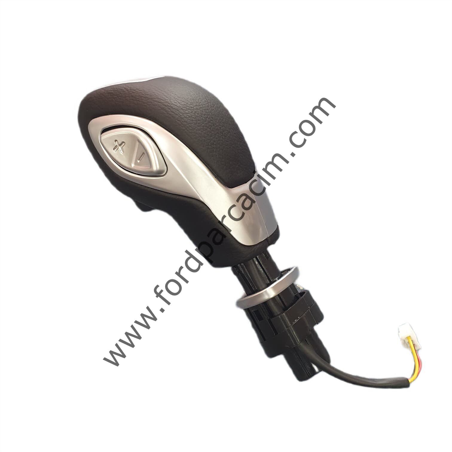 Connect Otomatik Vites Topuzu  2014-2023 Arası Modeller İçin İTHAL
