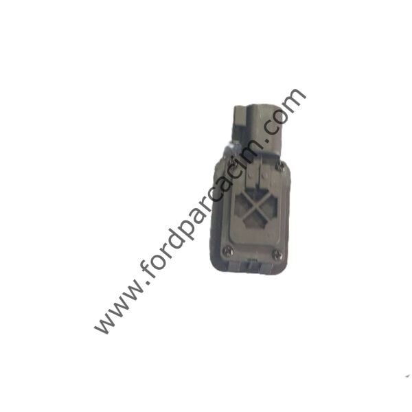 Mondeo Bagaj Açma Butonu 2014-2019 Arası Modeller İçin İTHAL