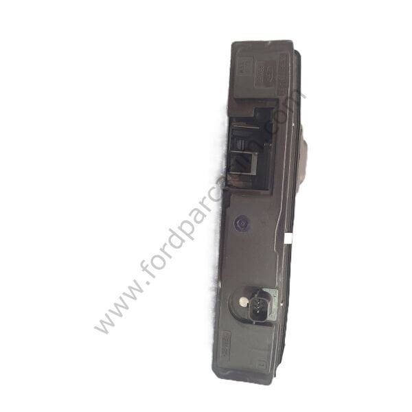 Focus 4 Bagaj Açma Butonu KAMERALI TİP 2018 Sonrası Modeller İçin ORJİNAL