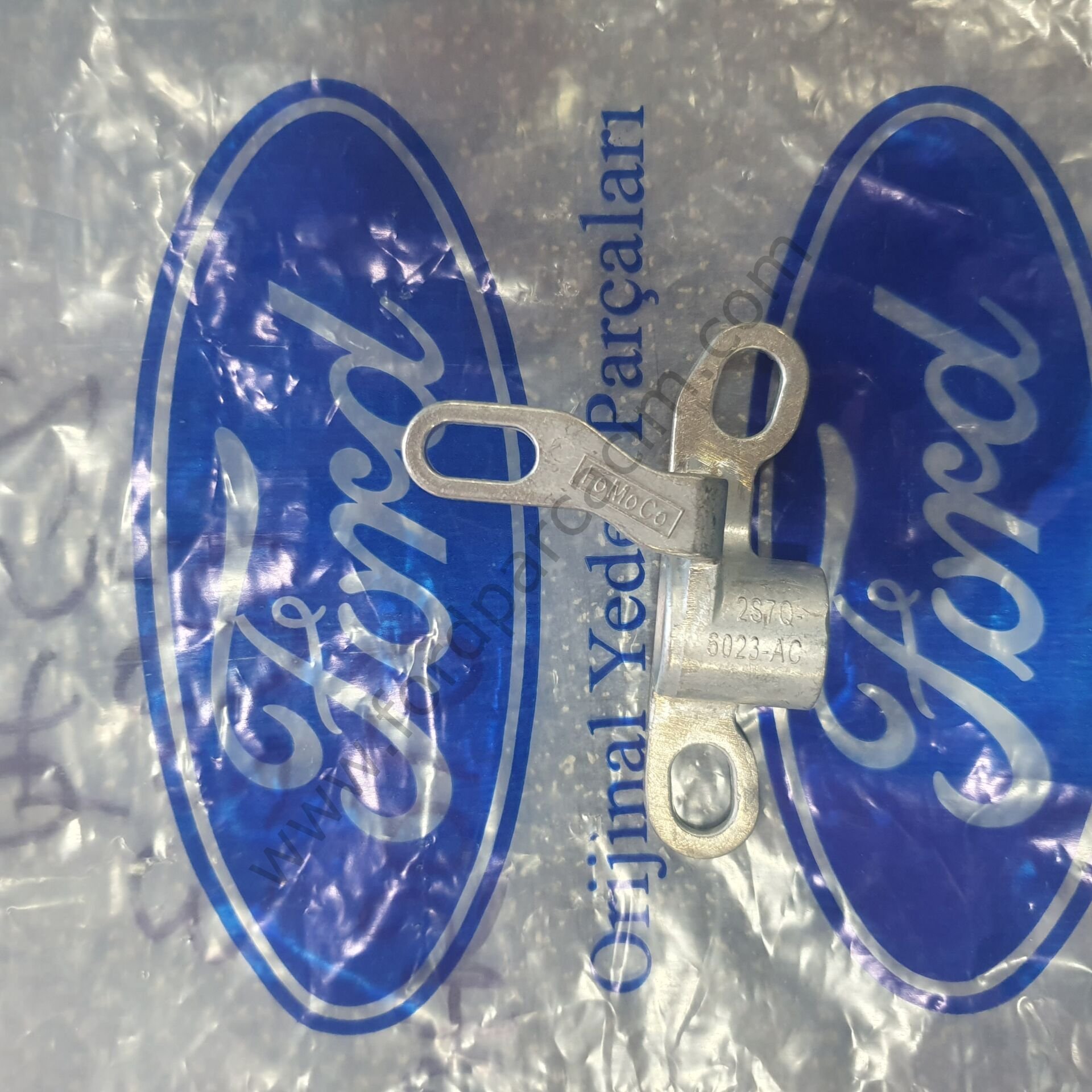 Transit Krank Sensörü Tutucusu 2002-2012 Arası Modeller İçin ORJİNAL