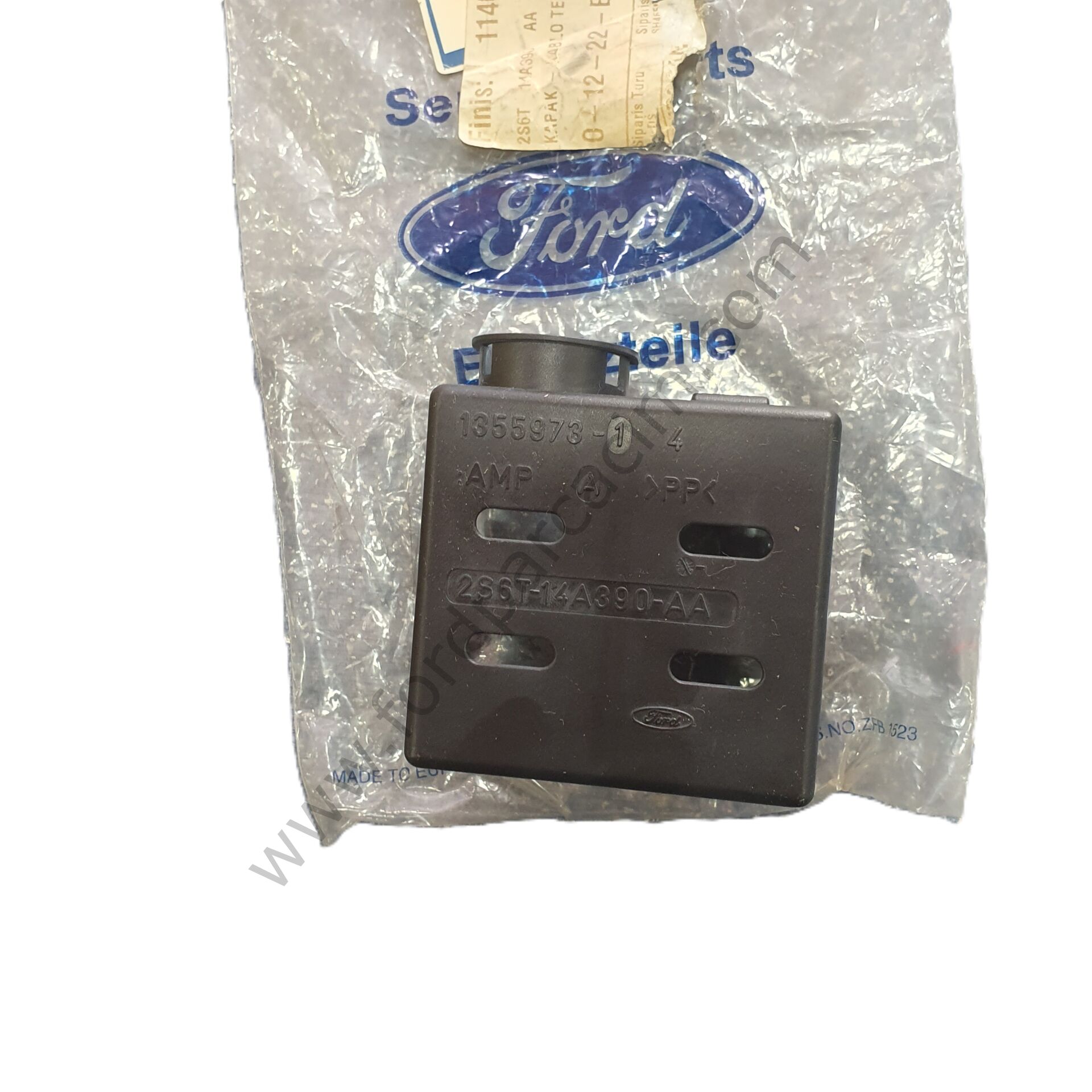 Fiesta Kablo Tesisatı Kapağı 2002-2007 Arası Modeller İçin ORJİNAL