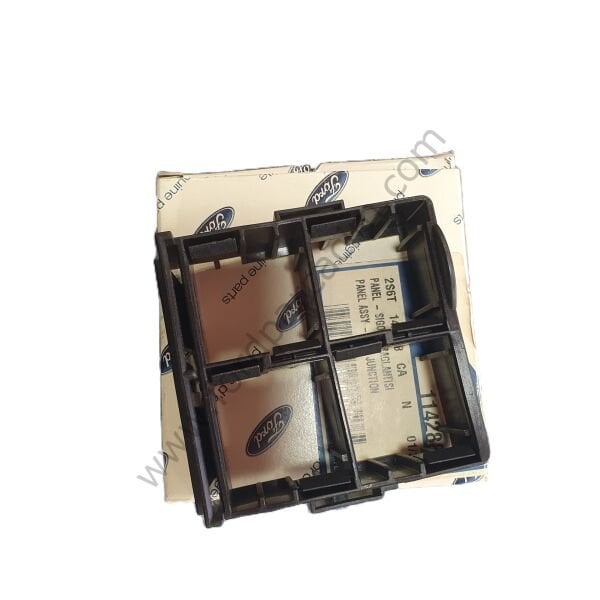 Fiesta Sigorta Bağlantı Paneli 2002-2007 Arası Modeller İçin ORJİNAL