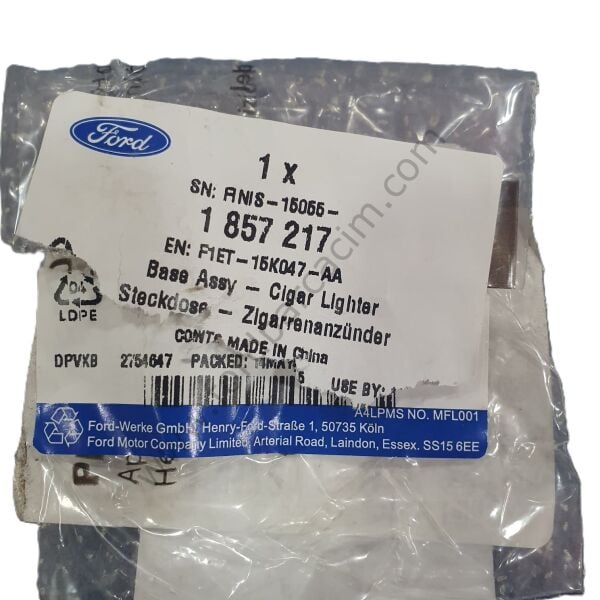 Focus 3.5 Çakmak Yuvası 2015-2018 Arası Modeller İçin ORJİNAL