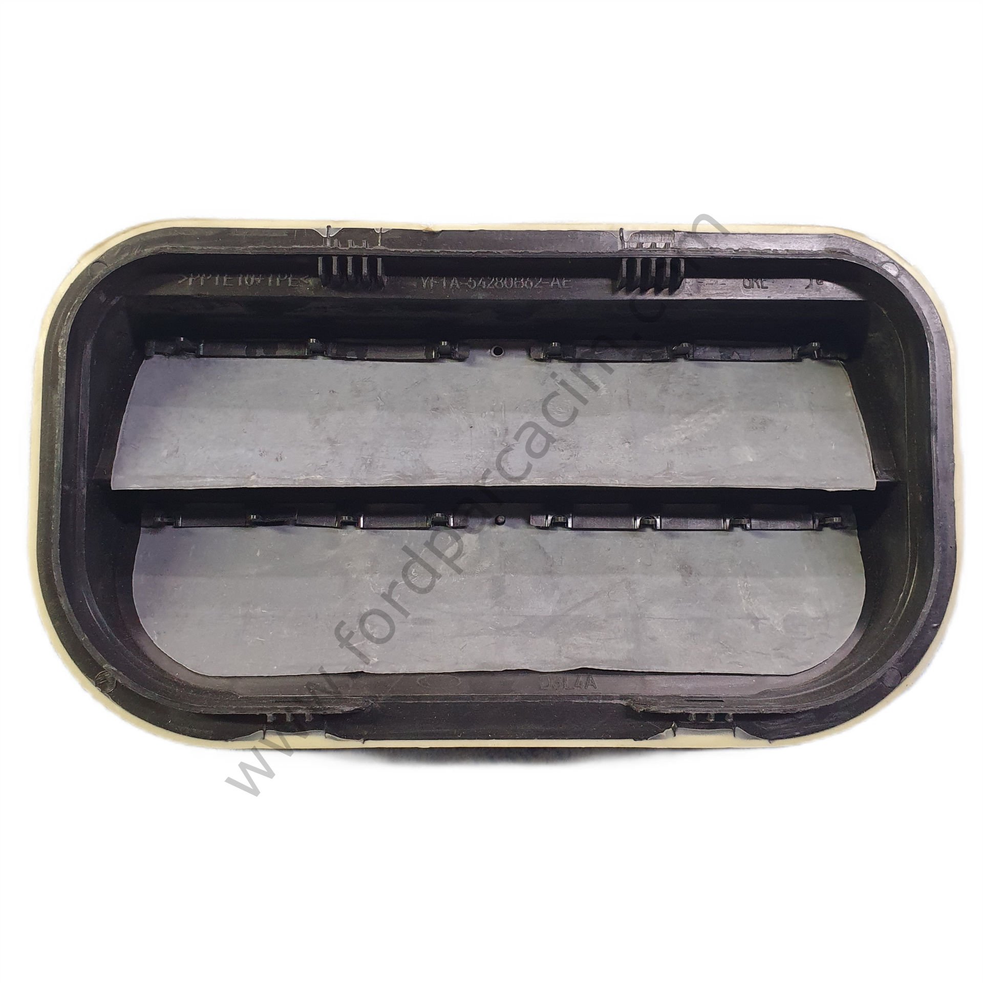 Focus 2 Arka Çamurluk Havalandırması Dış 2006-2011 Arası Modeller İçin FOMOCO ORJİNAL