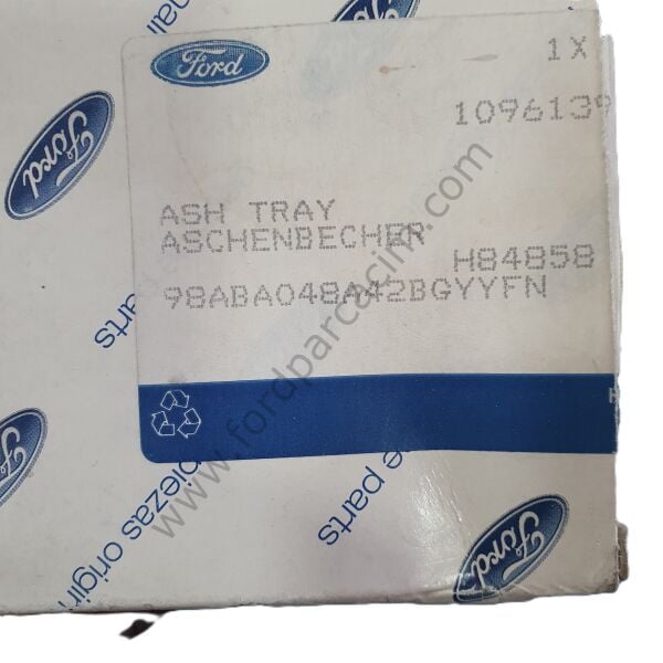 Focus 1 Küllük Arka Konsol 1998-2005 Arası Modeller İçin ORJİNAL