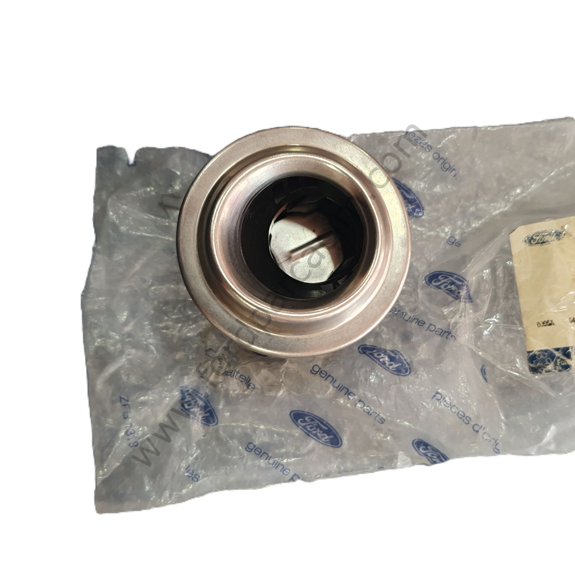 Kuga Yakıt Depo Doldurma Yuvası KİLİTSİZ Dizel 2008-2012 Arası Modeller İçin ORJİNAL