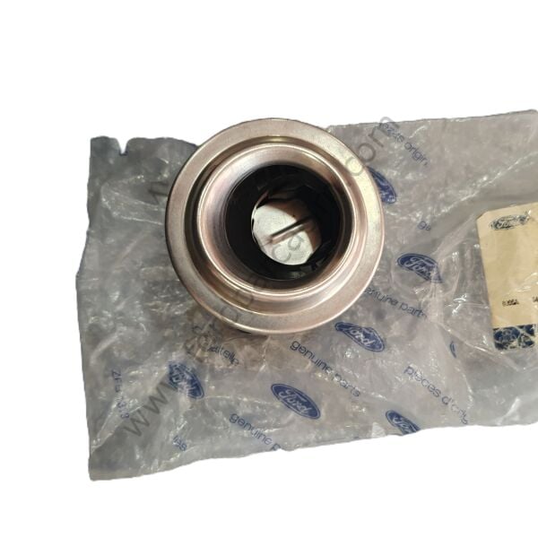 Kuga Yakıt Depo Doldurma Yuvası KİLİTSİZ Dizel 2008-2012 Arası Modeller İçin ORJİNAL