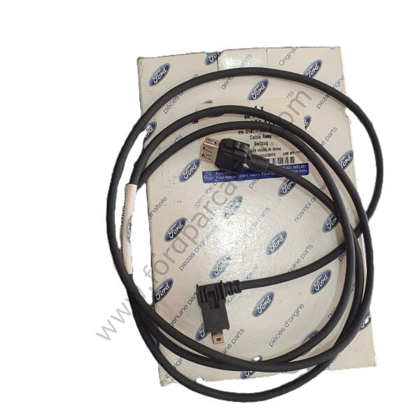 Fiesta Usb Giriş Kablosu 2013-2017 Arası Modeller İçin ORJİNAL